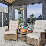 Luxury Retreat With Pool - By Traum