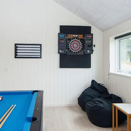 Vakantiehuis Luxury Retreat With Pool *
